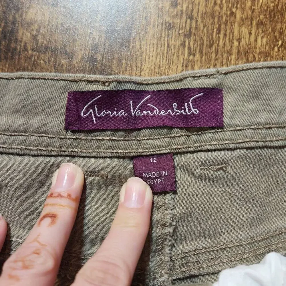 Gloria Vanderbilt Straight Leg Khaki Pants Size 12 Short